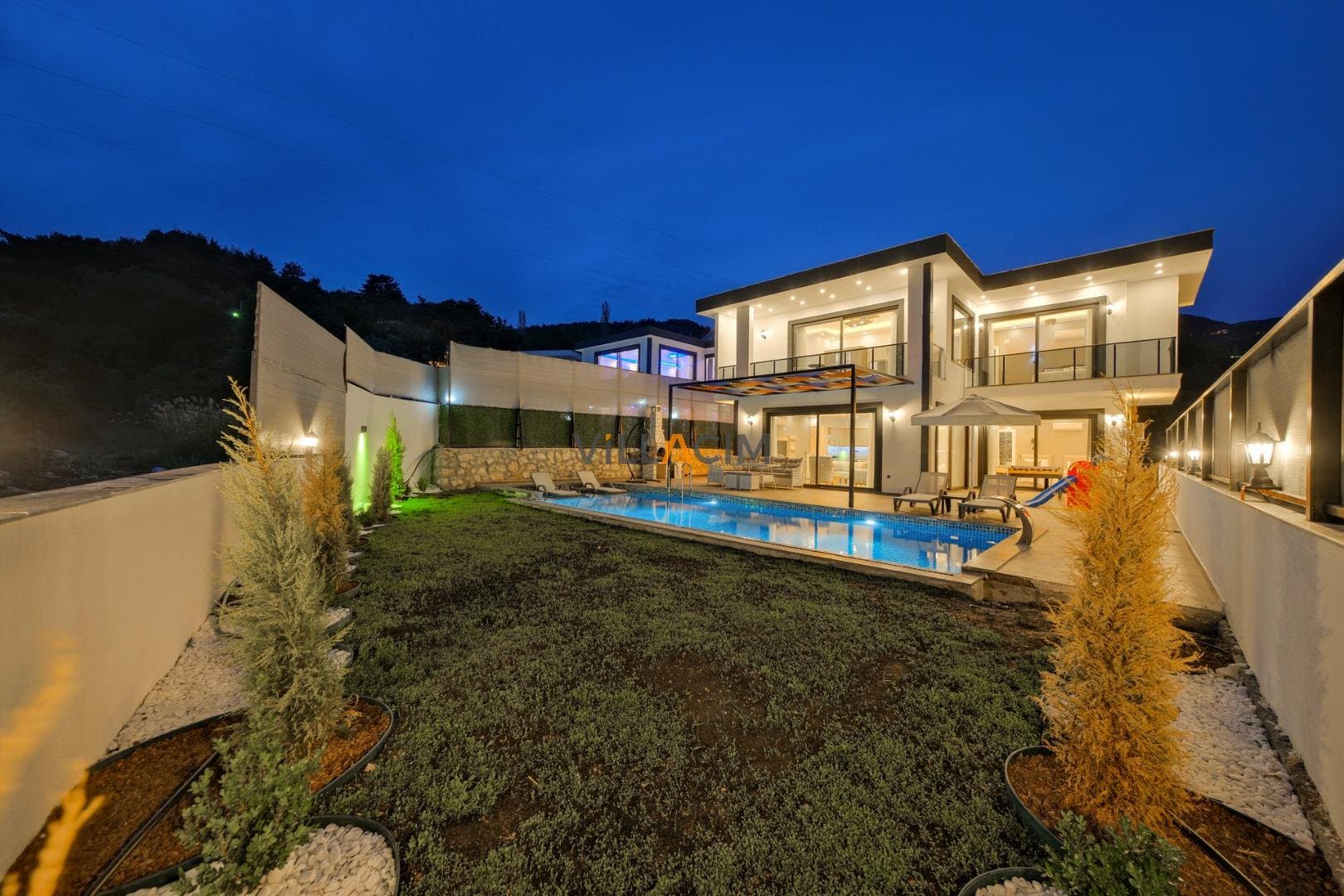 Villa Adeyna Duo