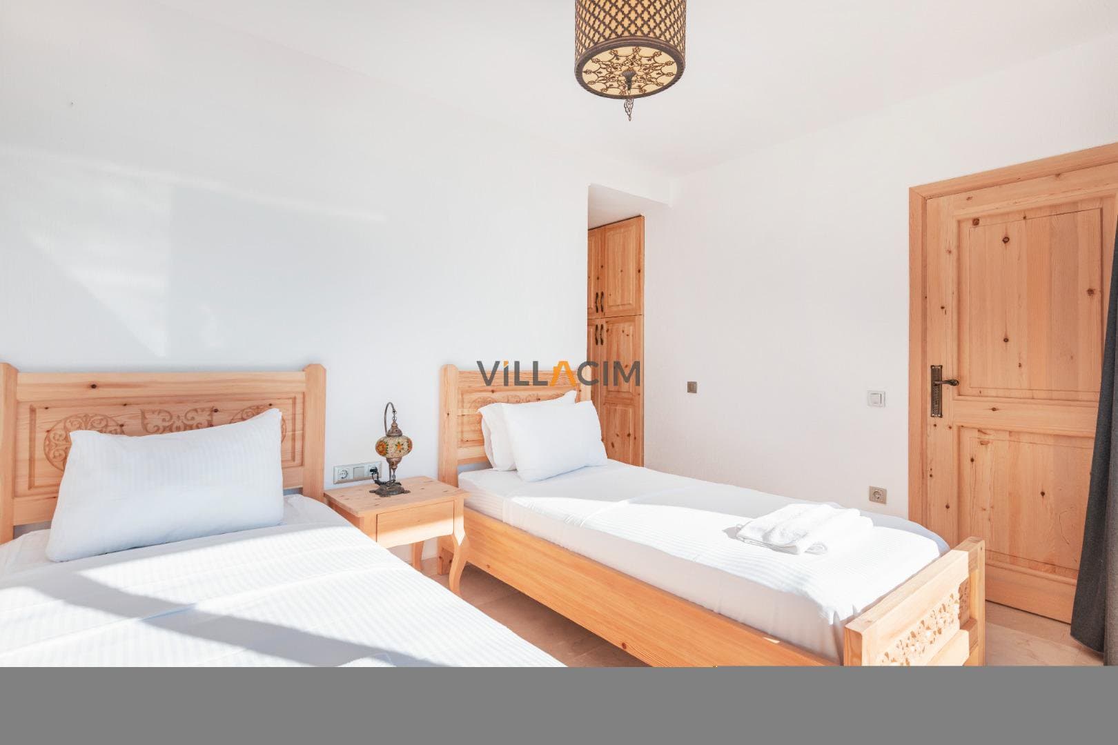 Villa Libre Amber