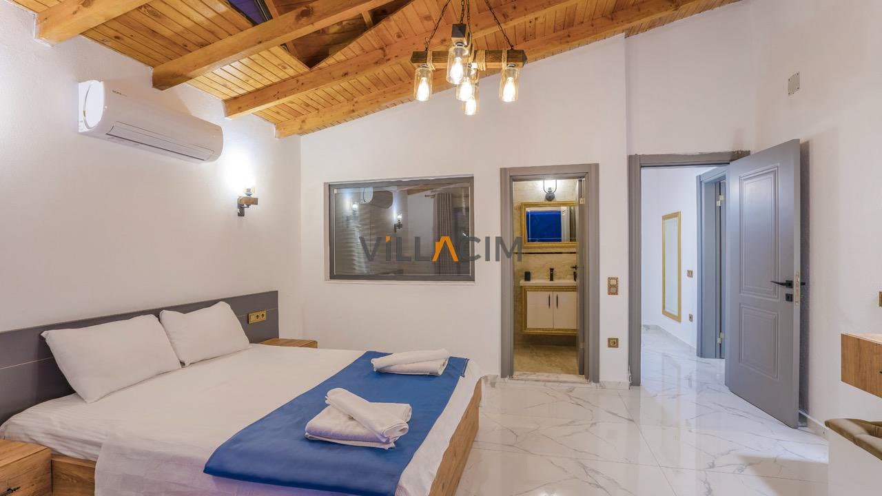 Villa Golden Bay