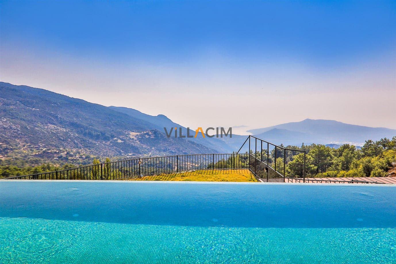 Villa Hiraya 5
