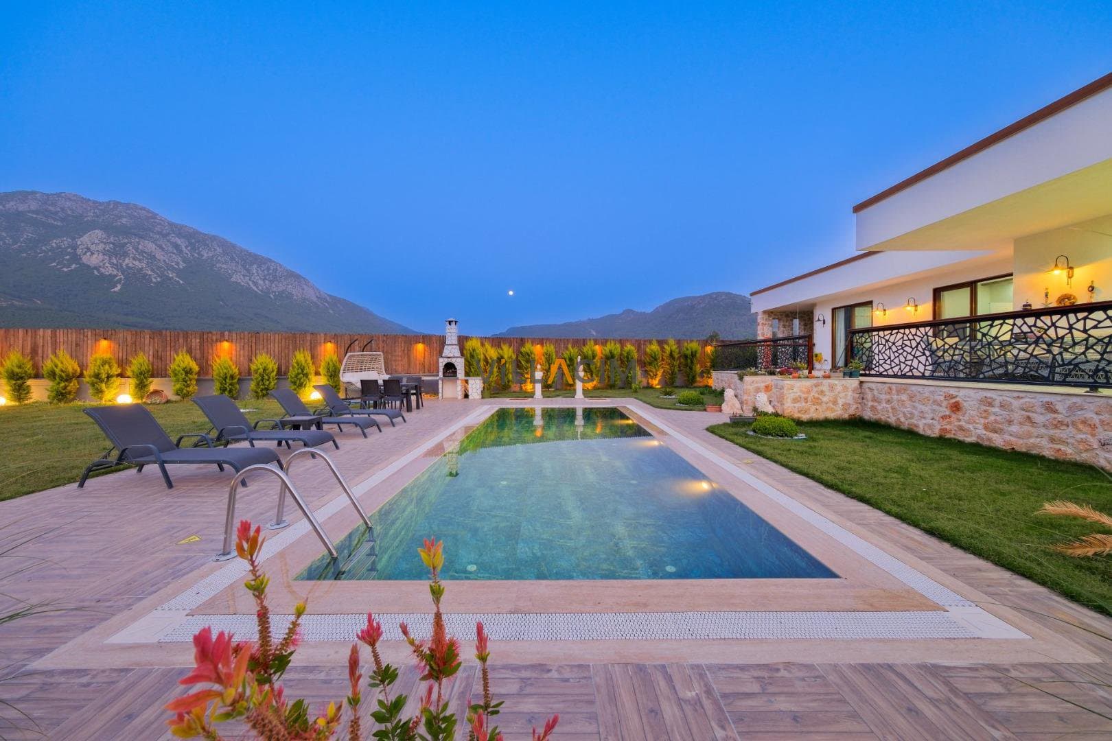 Villa Alya