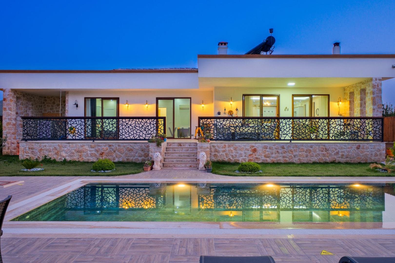 Villa Alya