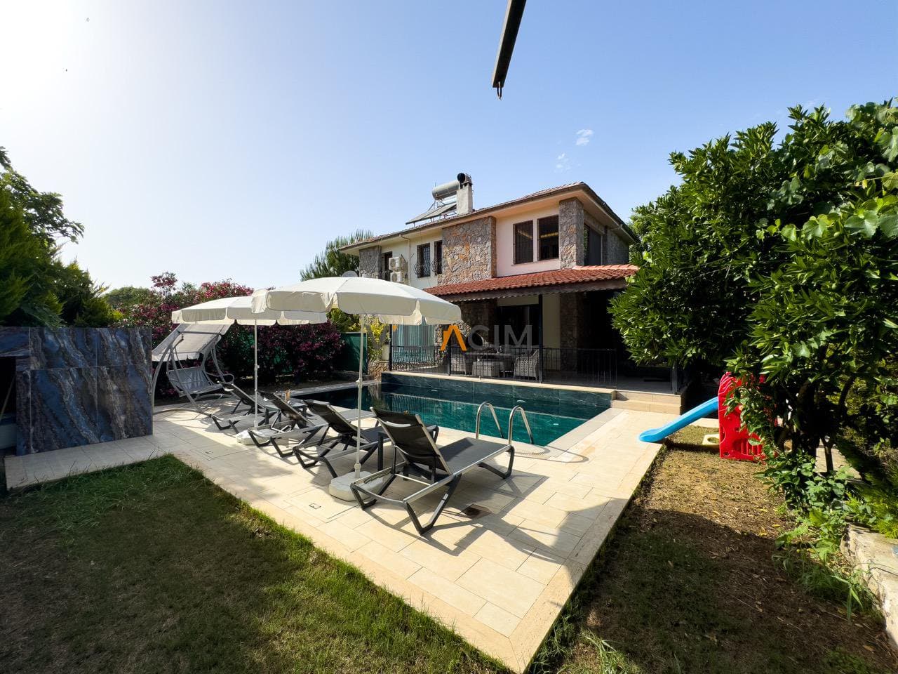 Villa Poyelina Duo