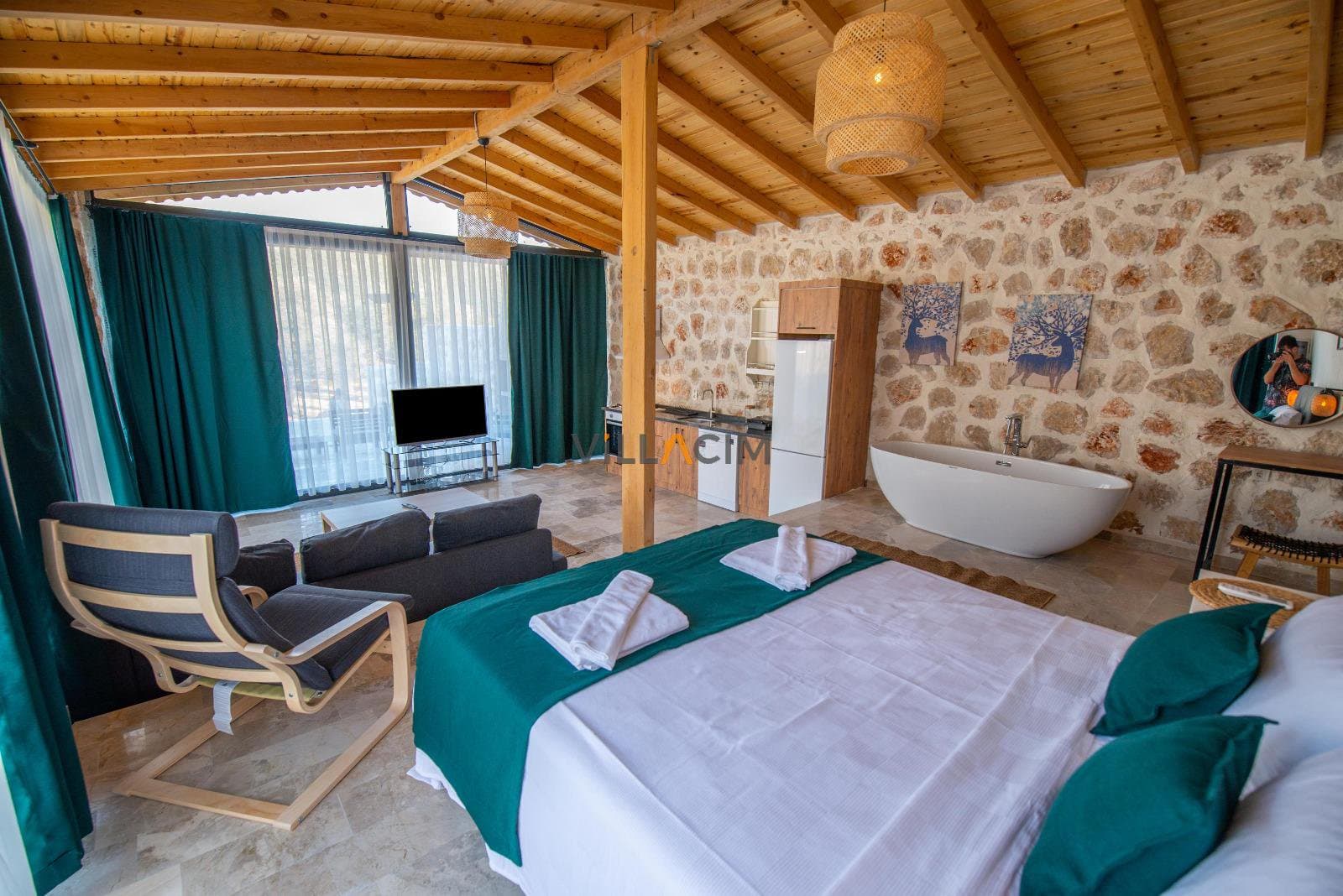 Villa Emerald