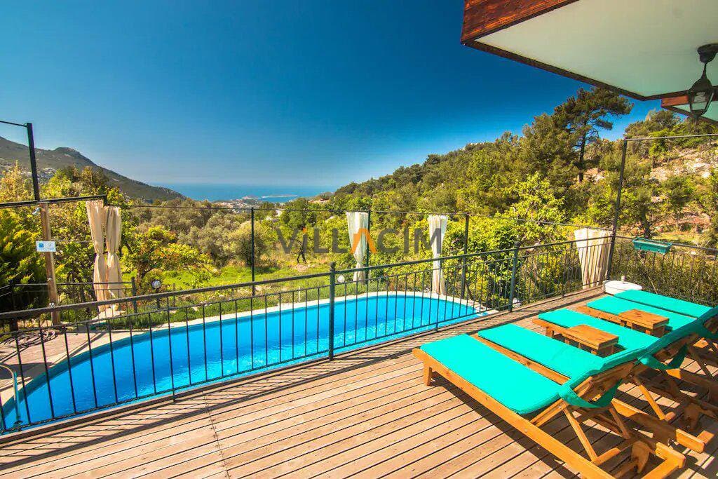 Villa Sefir