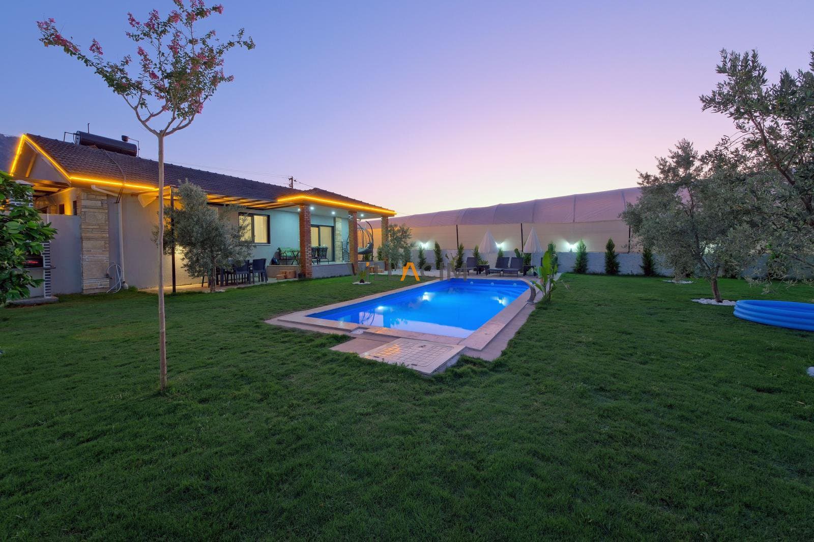 Villa Cloud
