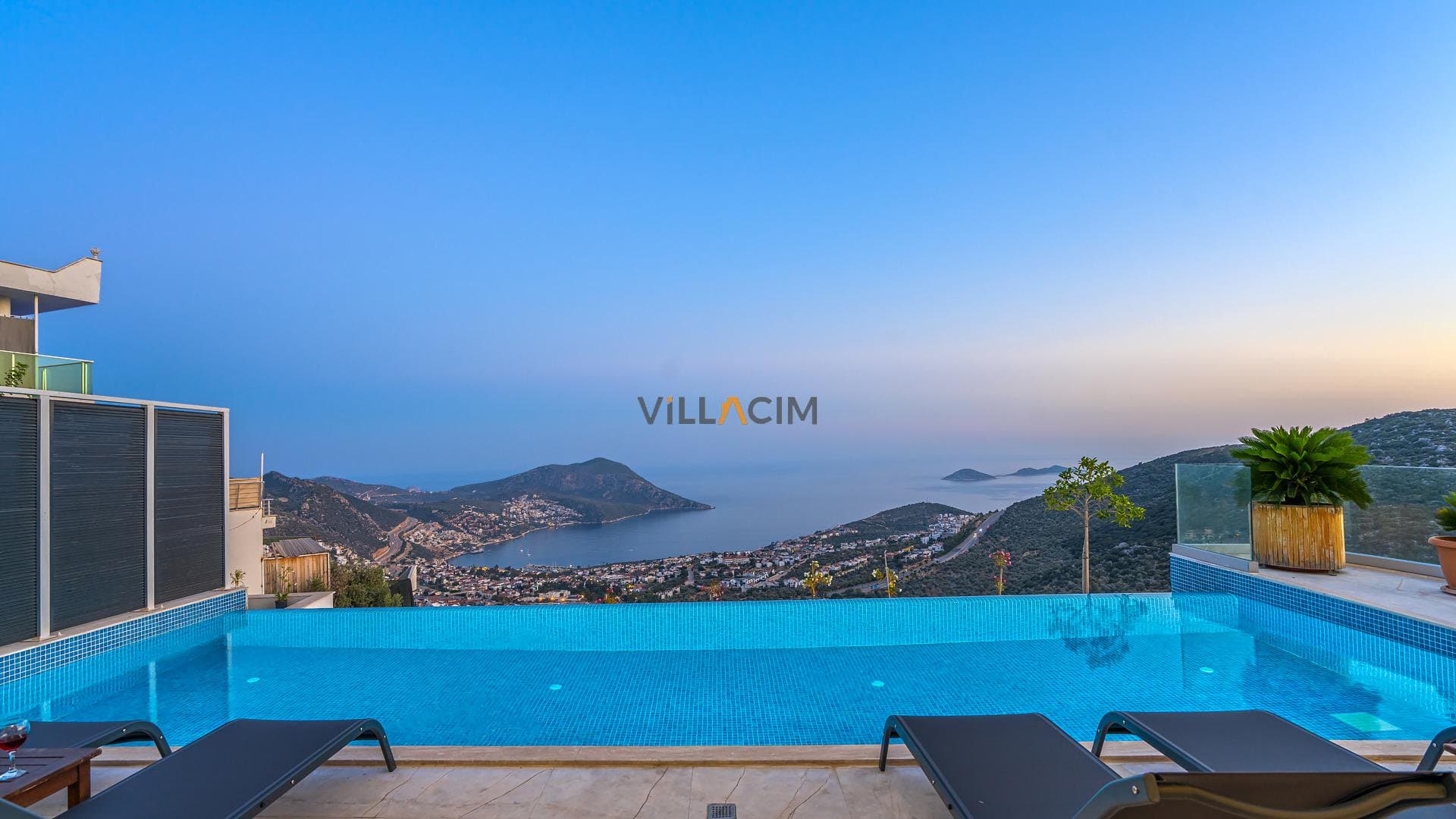 Villa Henderson