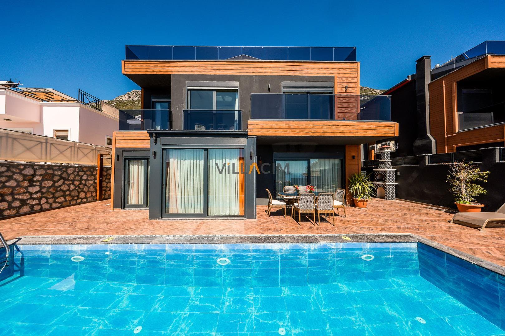 Villa Orange Diamond