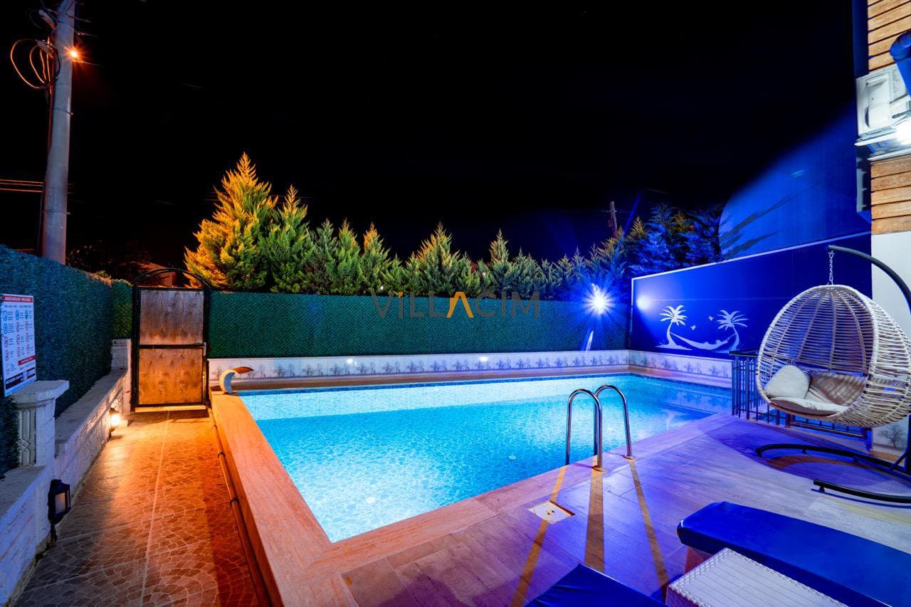 Villa Batı
