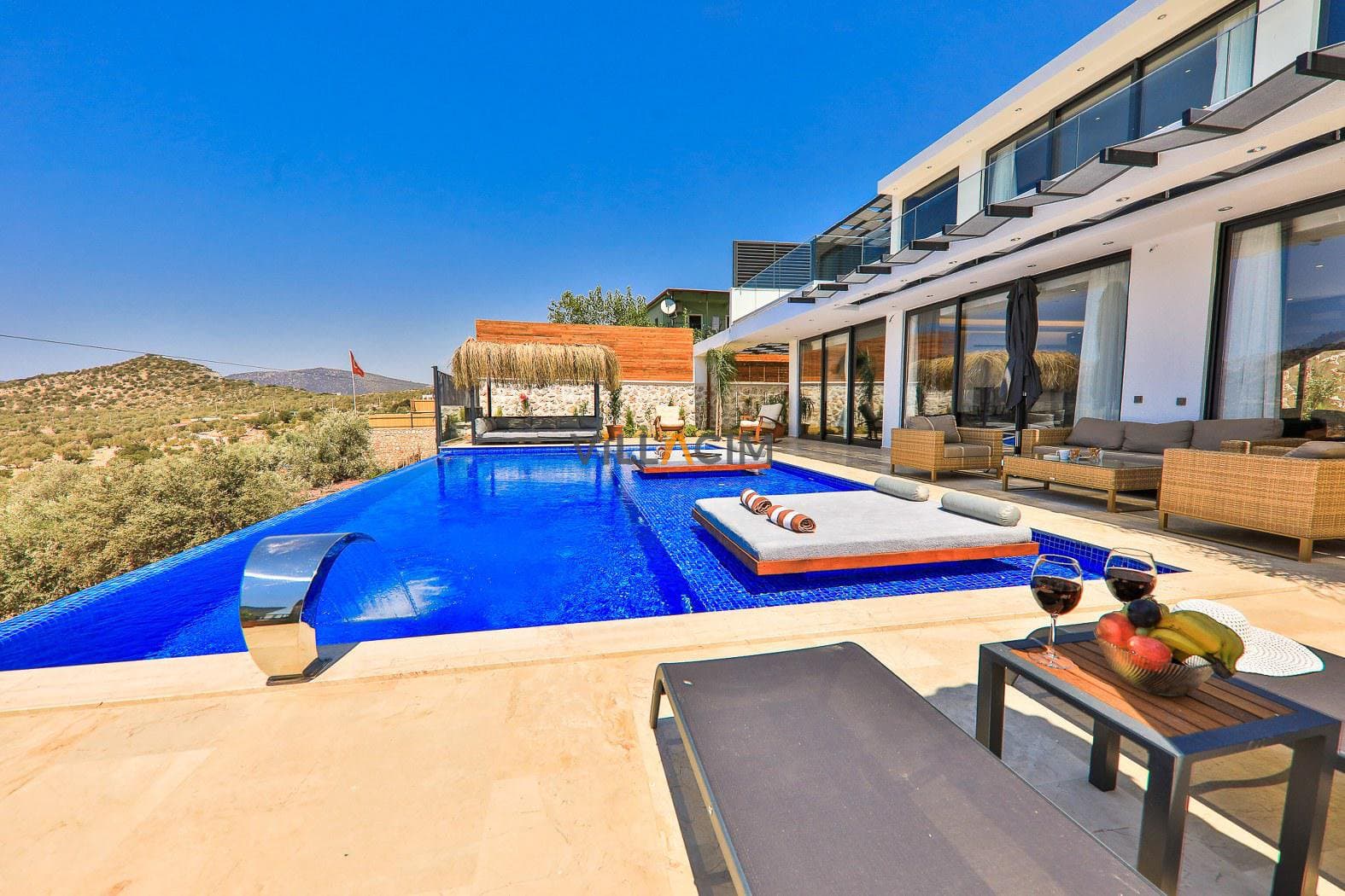 Villa Glorious