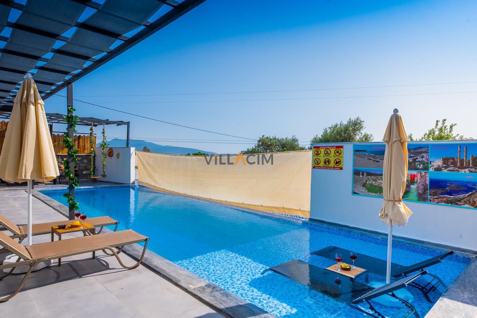 Villa Nar Çiçeği