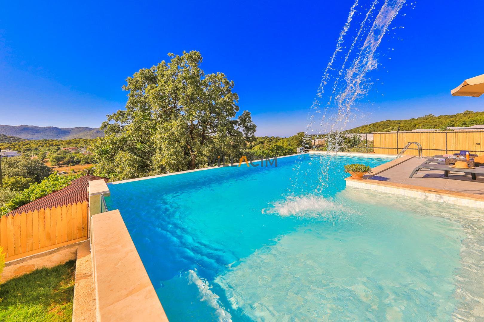 Villa Loren