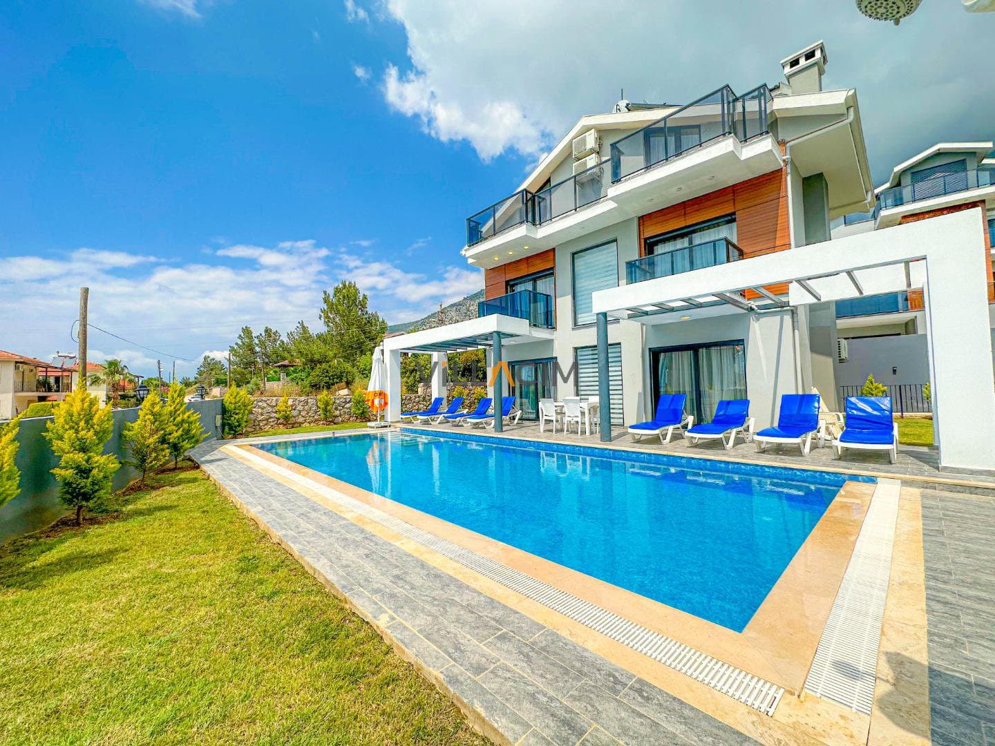 Villa Lazulin