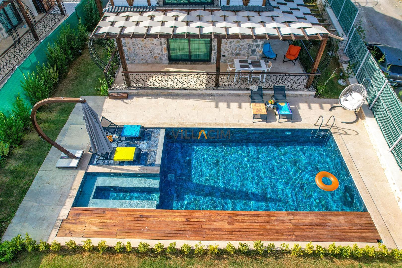 Villa Four April