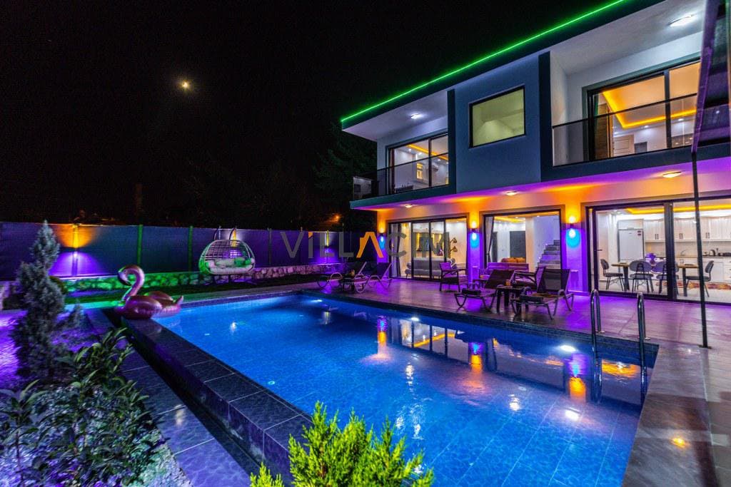 Villa Summer