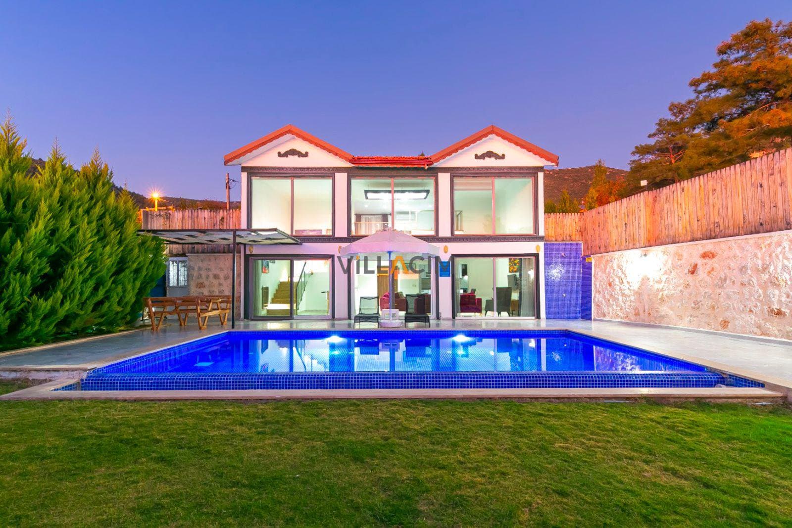 Villa Saray