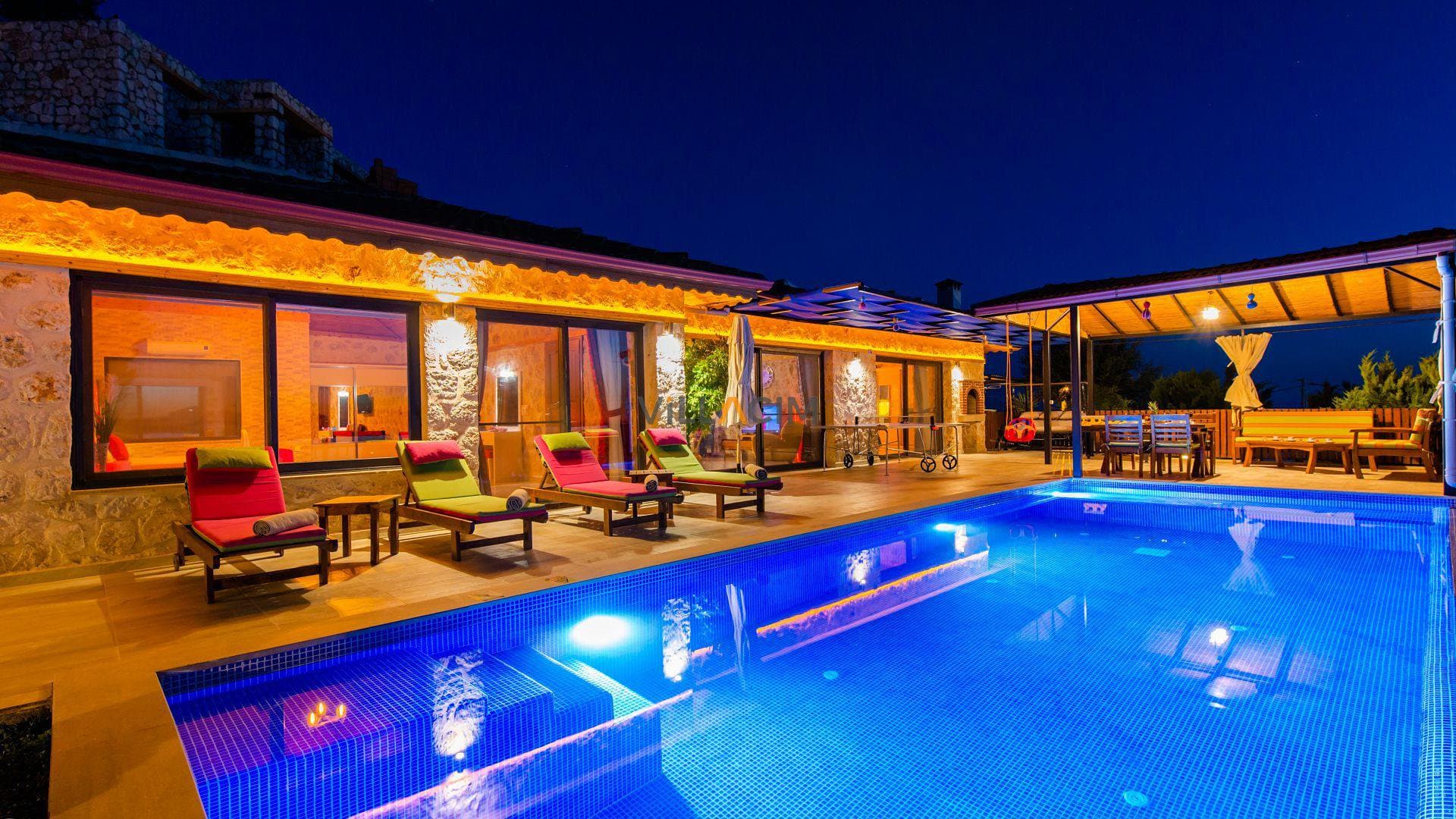 Villa Kırmızı 1