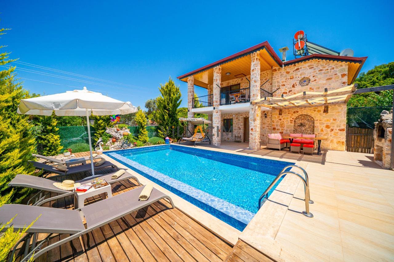 Villa Alizade