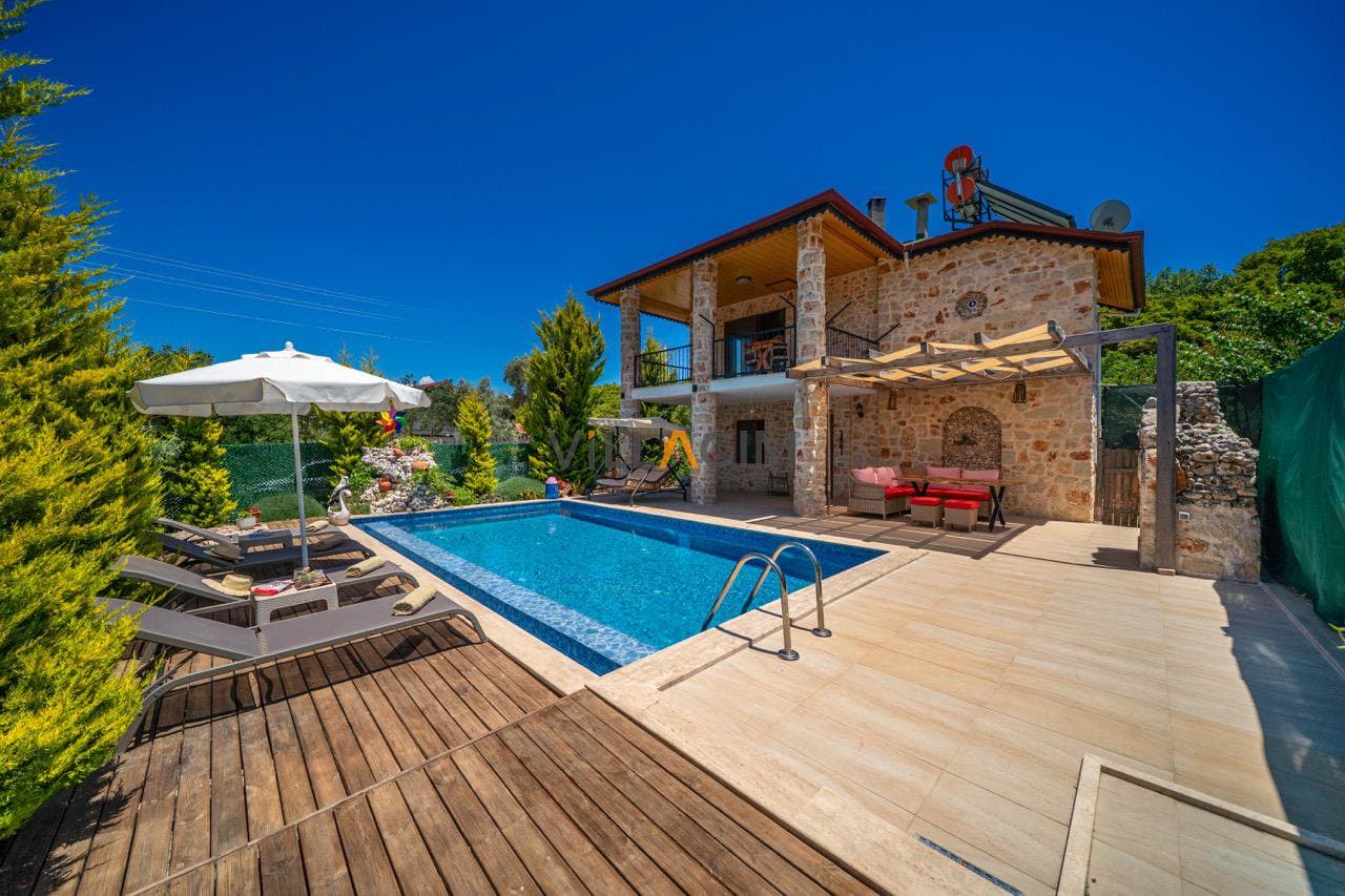 Villa Alizade