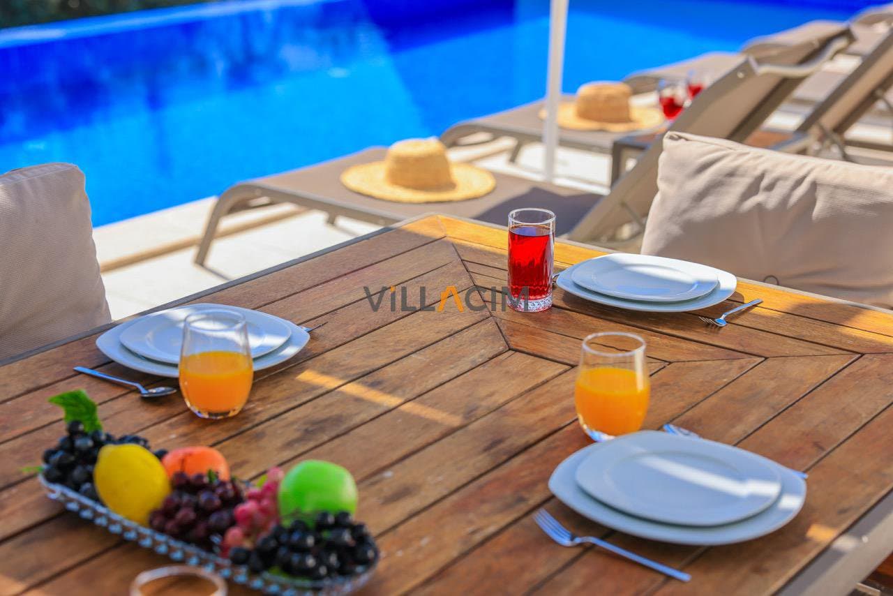 Villa LiyaNas