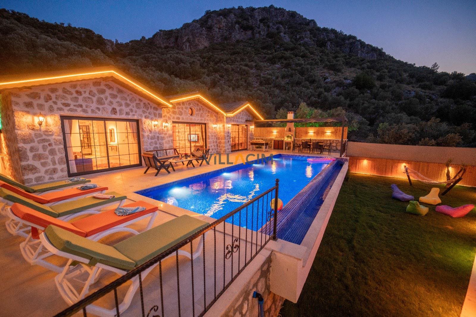 Villa Stone House