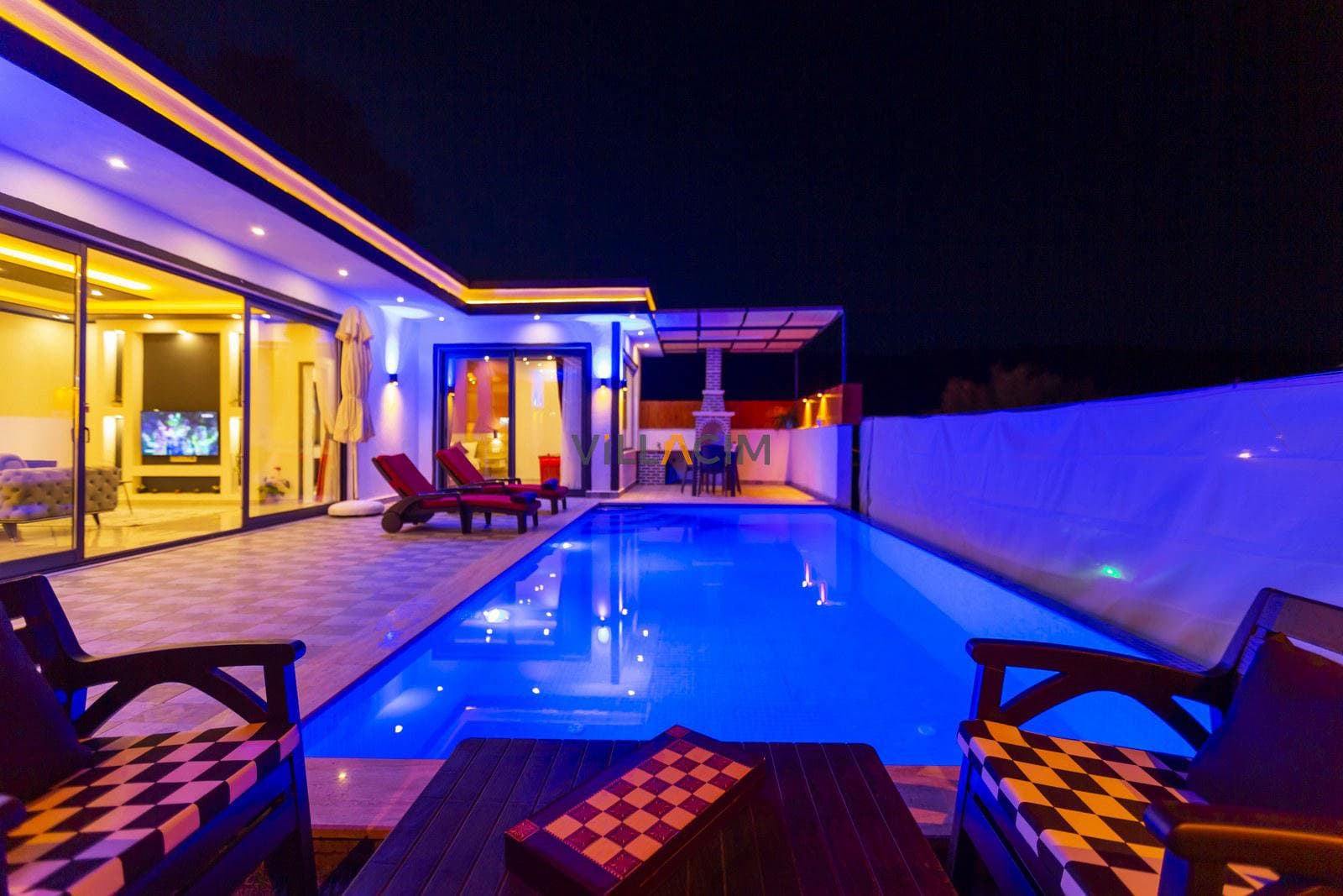 Villa Deep Duo
