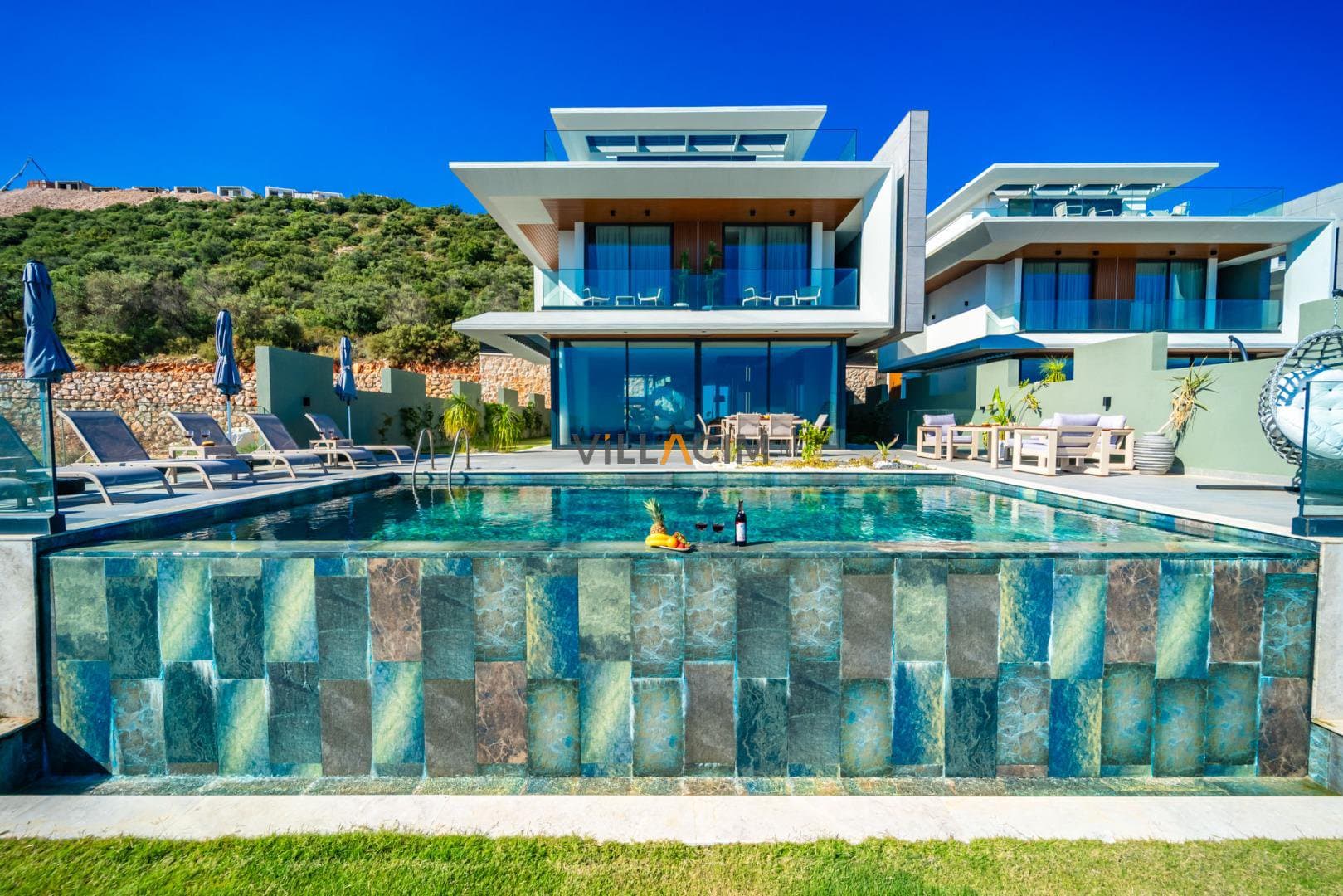 Villa Aura F